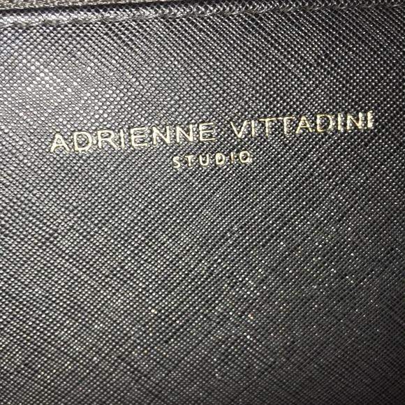 Black medium sized wallet - Picture 3 of 3